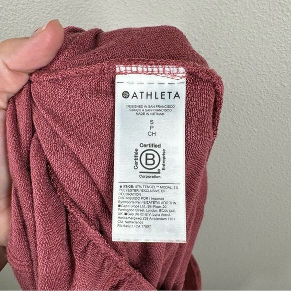 Athleta Balance Sleeveless Romper Activewear Berry Rose Pink Womens Small 601559 - Picture 8 of 10